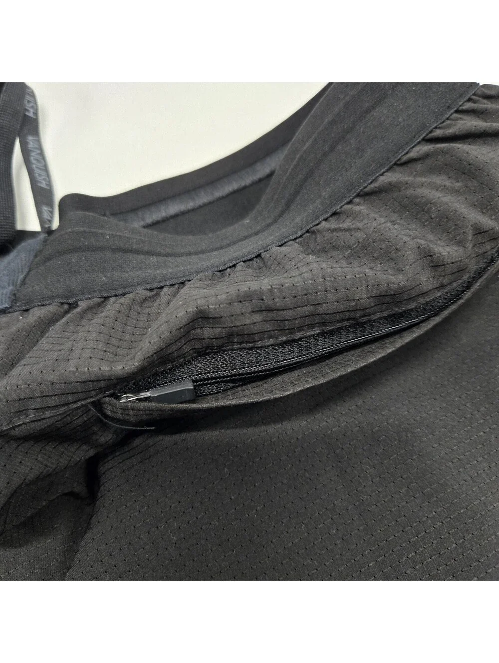 Mens MEDIUM Vanquish Utility Active Pants Black Hybrid Performance Cargo Pockets